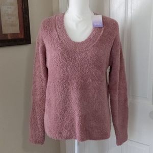 Women's Soft, Cozy & Fuzzy Pullover Sweater (Size-XS) "LUMBROOK MAUVE" ~ NEW!!!